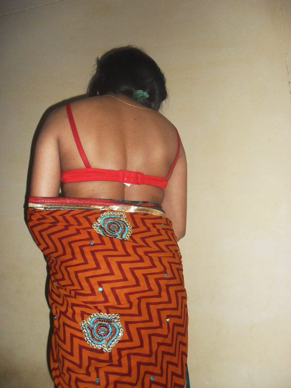 Bhabhi XXX Porn Pictures & Mature Indian MILF