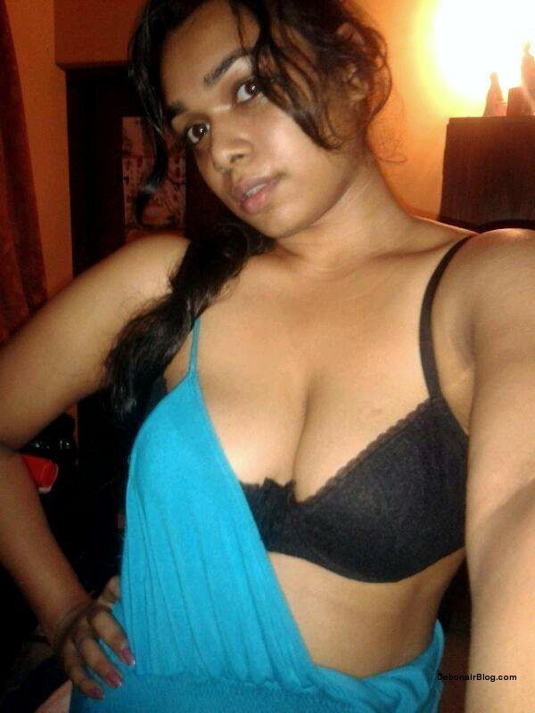 GF XXX Indian Porn Pics Showing Juicy Tits
