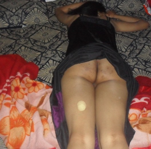 Indian Mallu Bhabhi In Black Nighty Hairy Pussy Fucked