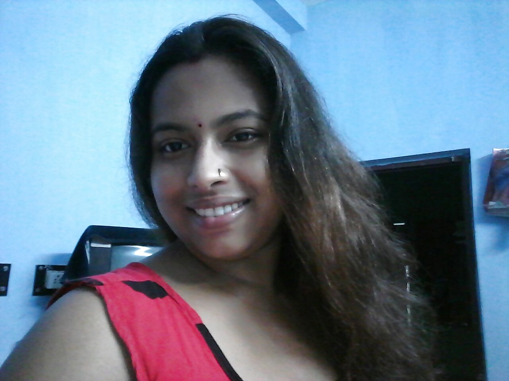 Indian Housewife In White Bra Stripping Naked To Show Off