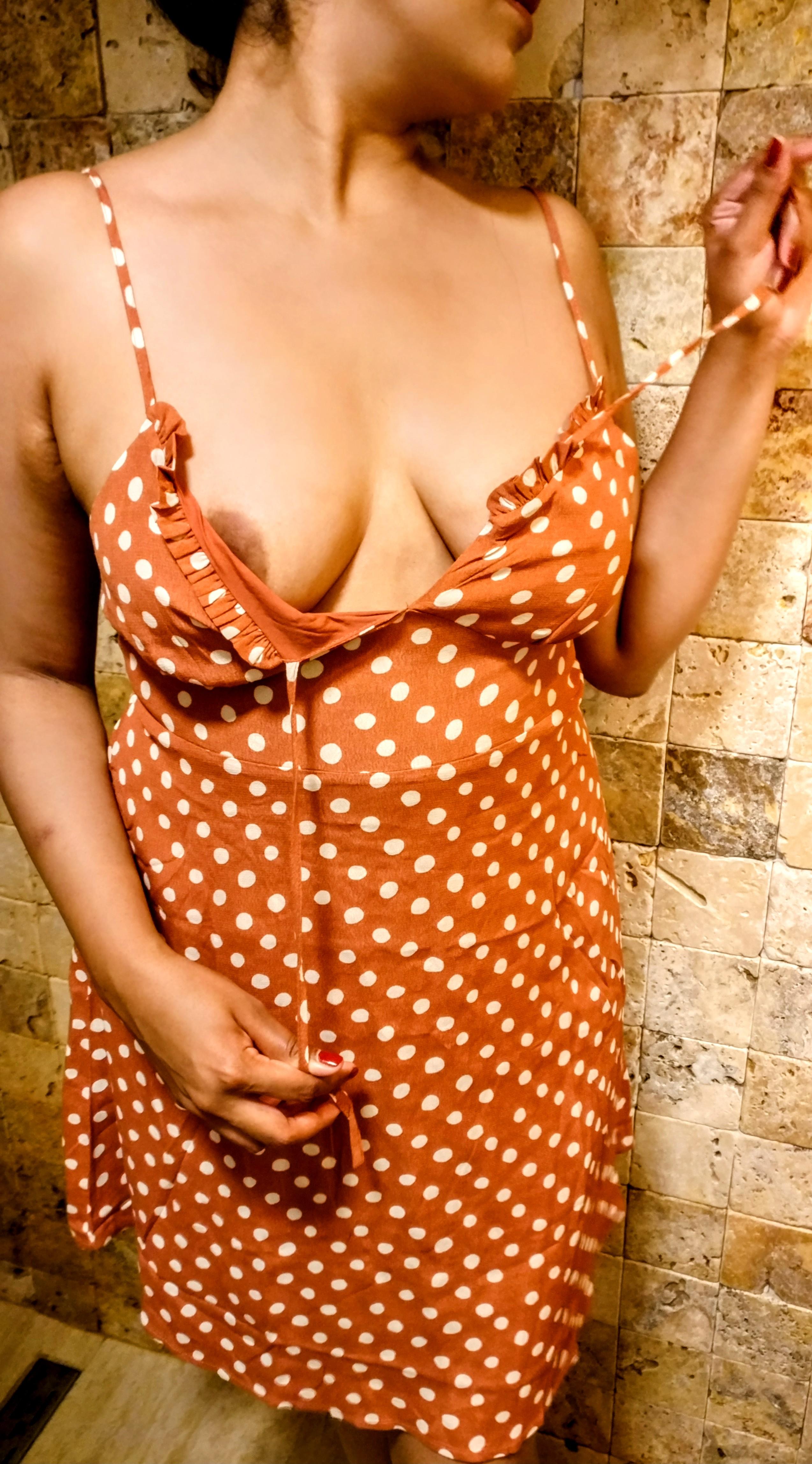 Braless Indian Slut Teasing, Flashing Perky Tits Public