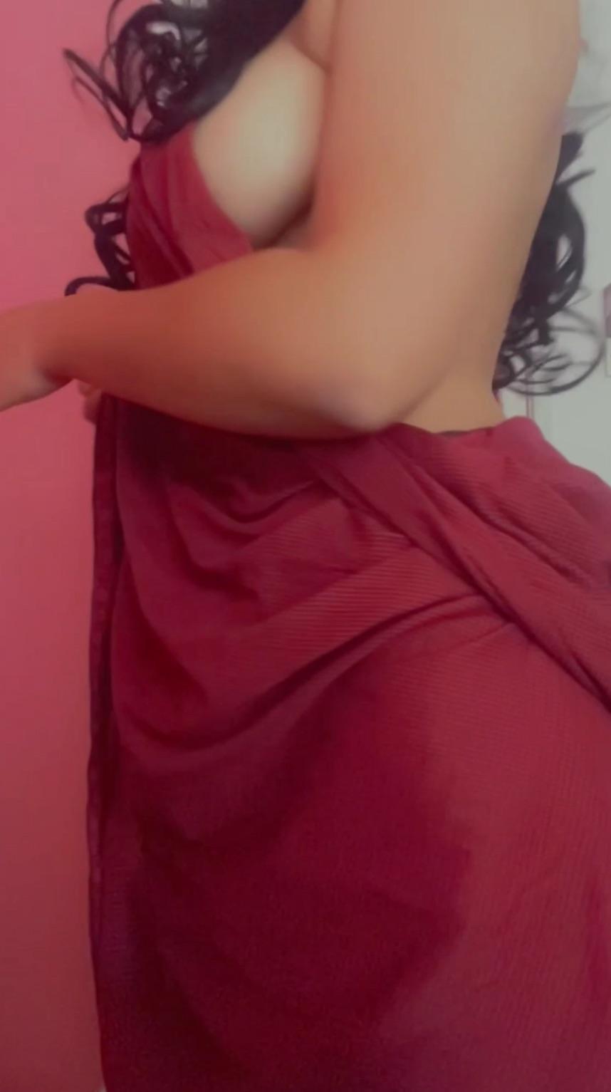 Tight Indian Pussy Needing Man Making Her Squirt Hard Now