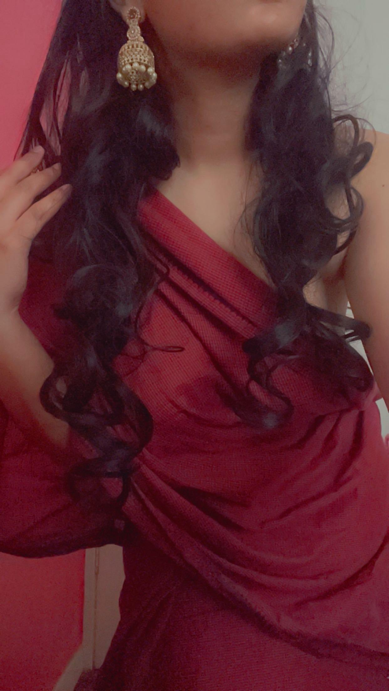 Tight Indian Pussy Needing Man Making Her Squirt Hard Now