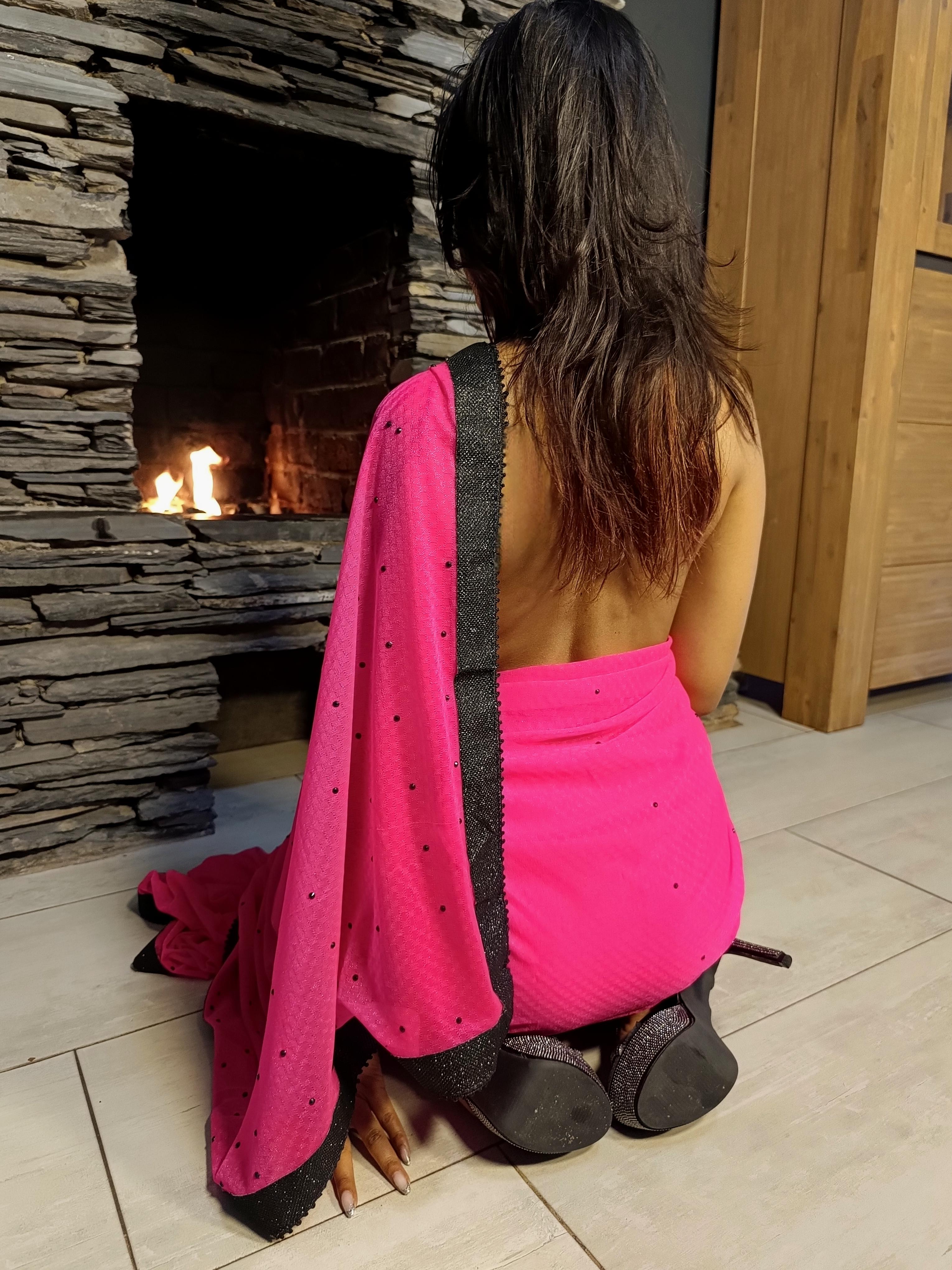 Indian MILF Preferring You Keeping Her Warm Right Now