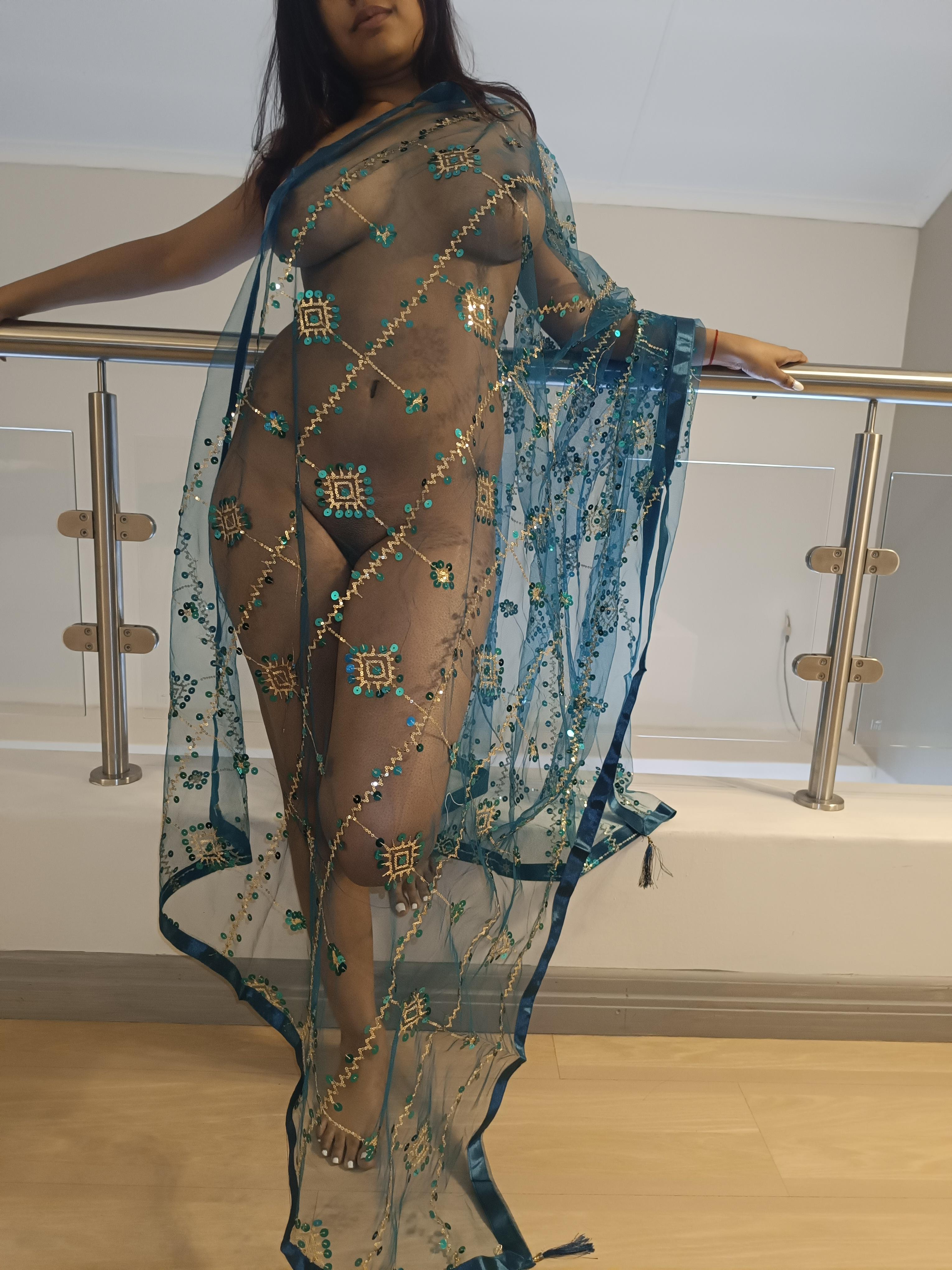 Indian Gf Betting They Could Have Fun Sleepover