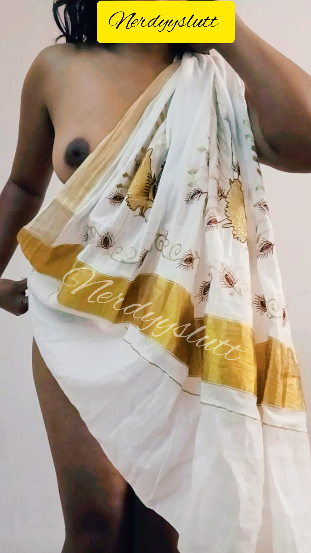 Indian Slut Sending Pussy Pics Wishing Happy Holidays