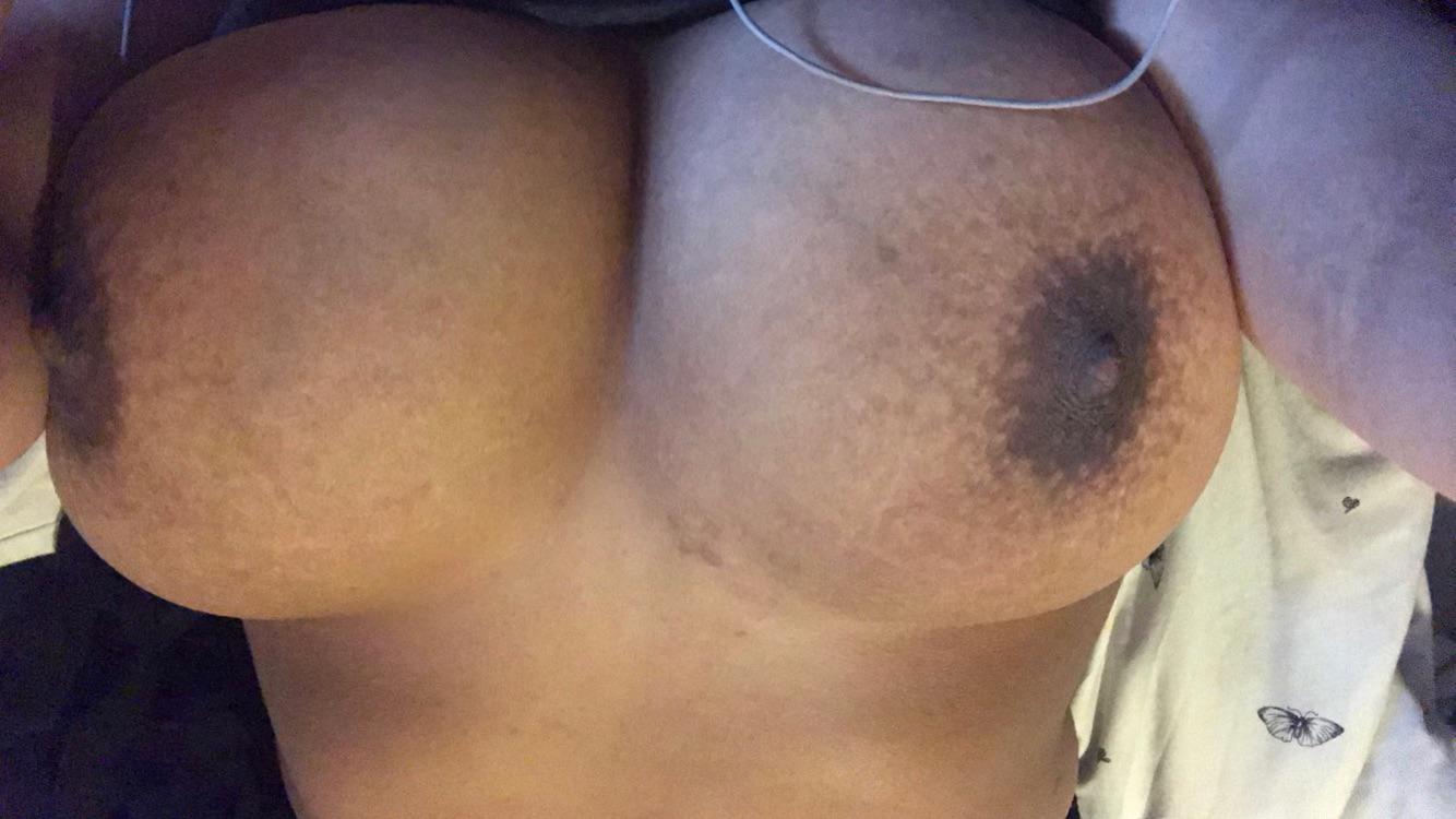 Busty Indian Amateur Showing Off Her Big Natural Boobs