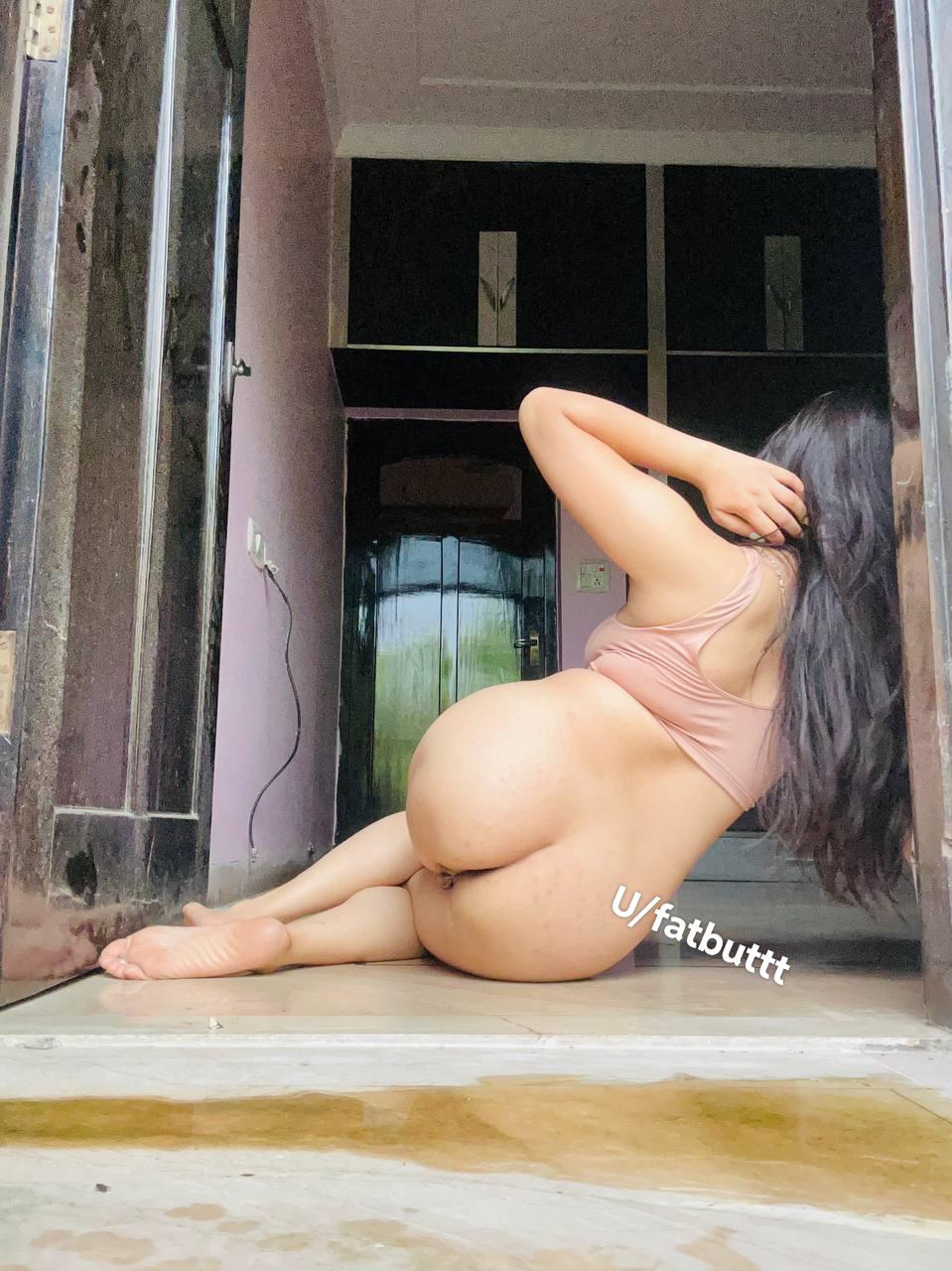 Striking a naughty pose, my exposed Desi curves inviting you to jerk off to this filthy selfie
