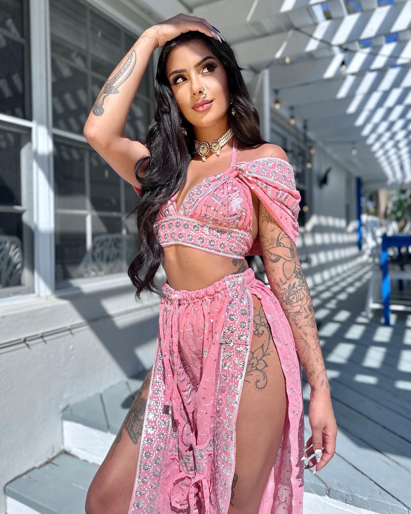 Married Woman Wearing Saree Feeling Like A Princess