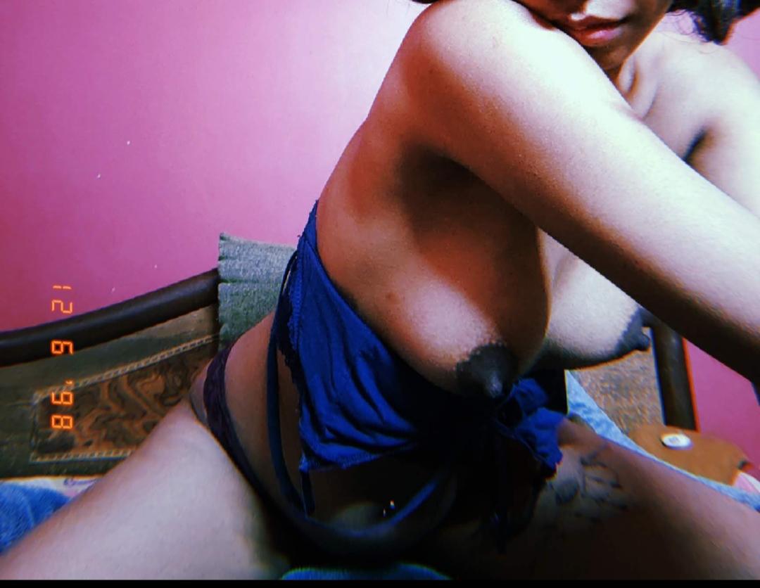 Indian Amateur Babe Asking If Her Tits Are So Suckable
