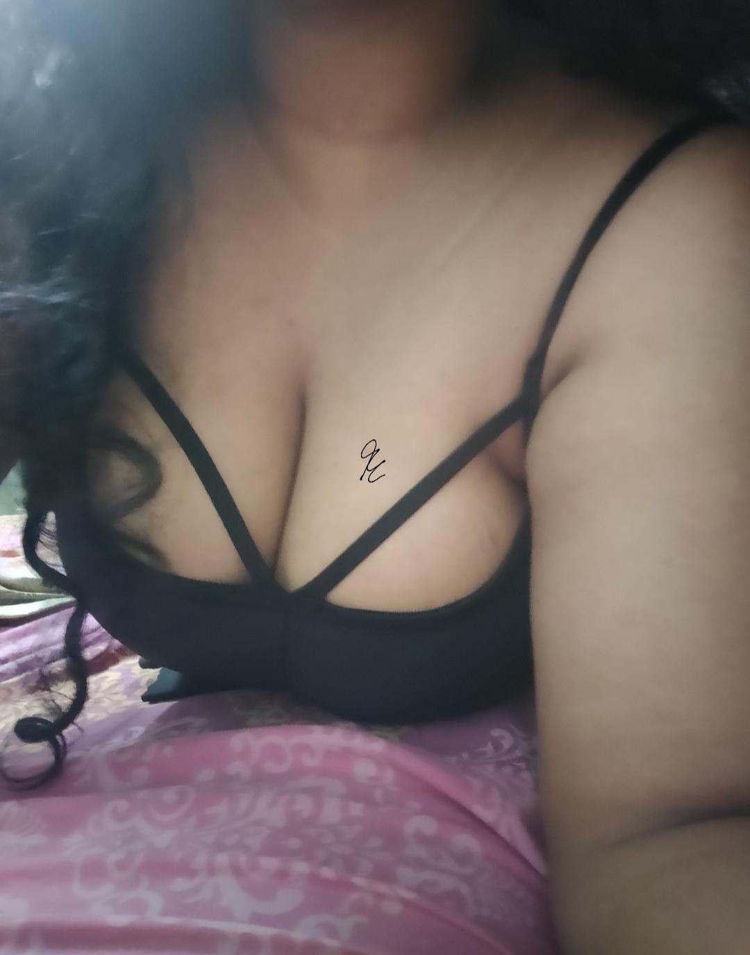 Indian GF Asking What Song Plays While Fucking Her