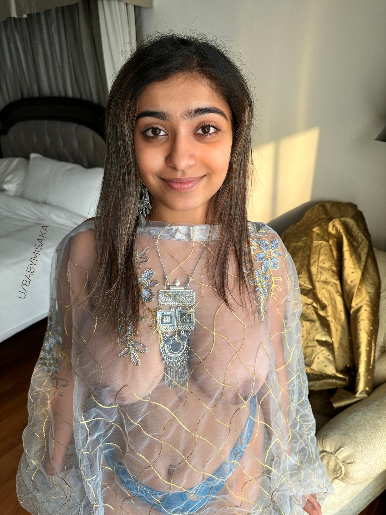 Desi Girlfriend Flashing Tits Grabbing Your Attention