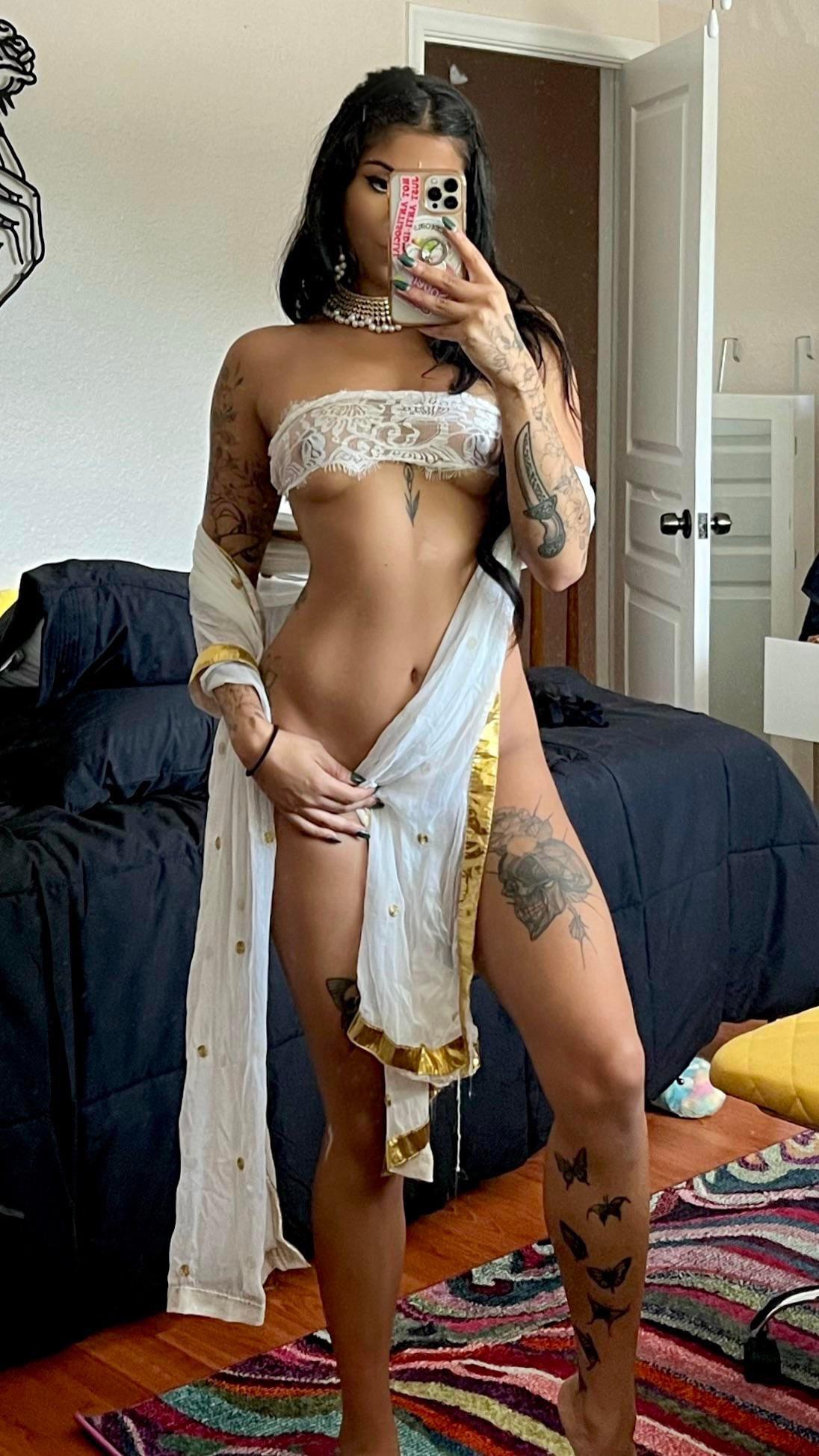 Tattooed Indian girlfriend hoping she's your type