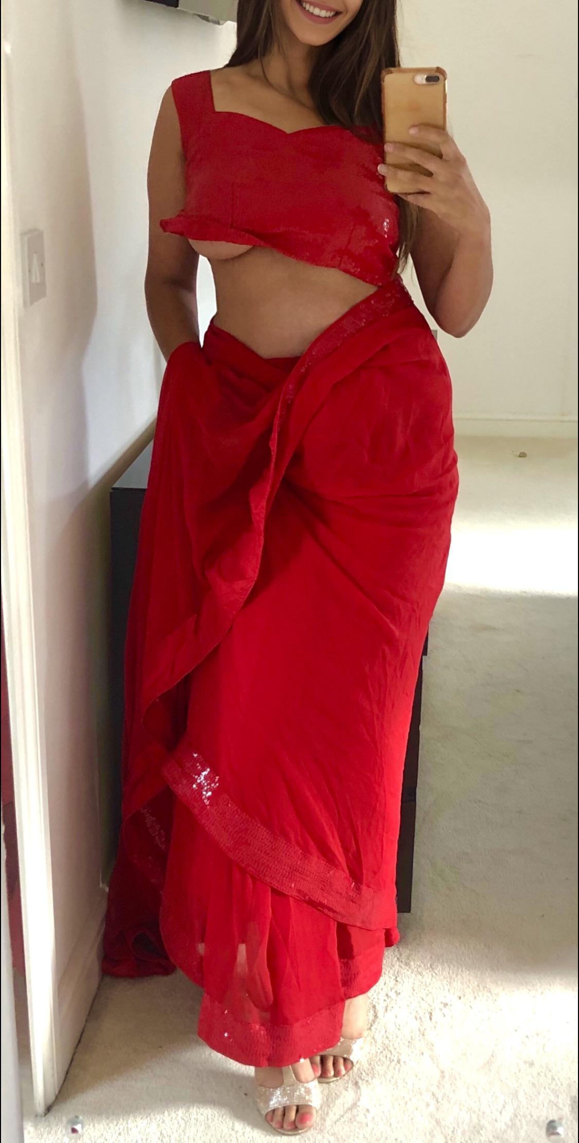 Indian Wife Showing Sari Underboob Teasing You