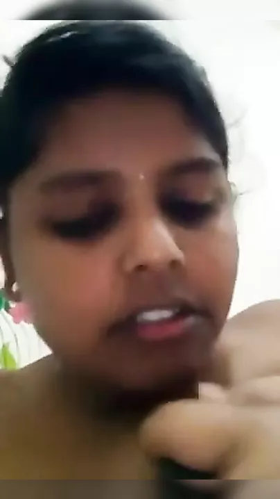 Super excited Indian Girl love tunnel fingering MMS