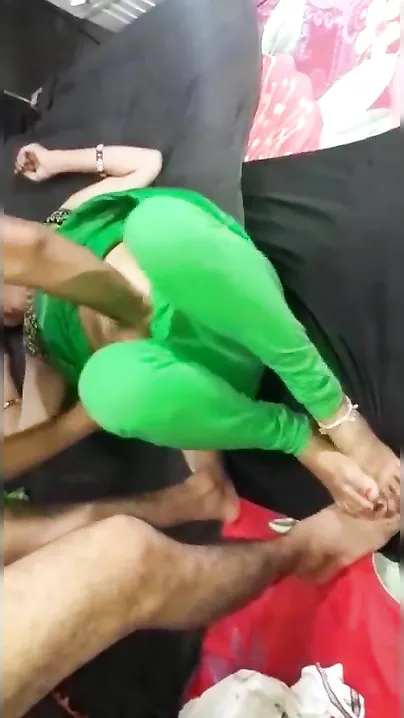 Desi Indian wet crack porn dilettante video