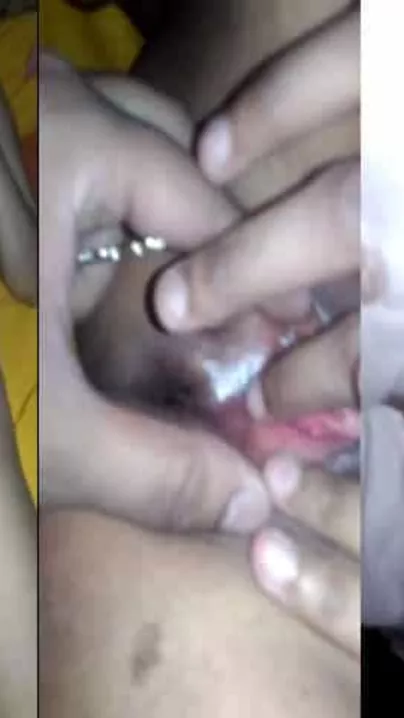 Hindi XXX MMS clip of a cheating wife with her neighbour