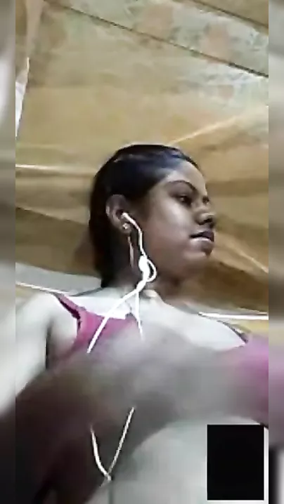 Hot big boob show selfie MMS video