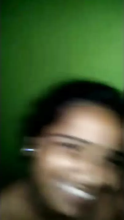 Dehati moist twat show MMS clip
