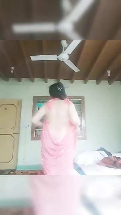 Super sexy aunty striptease in nature's garb MMS