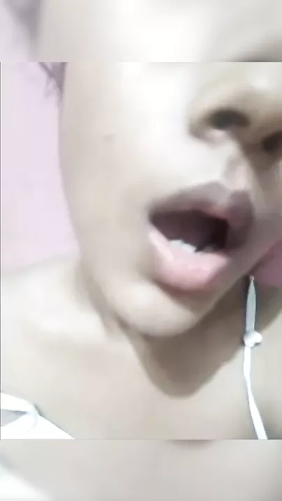 Homely breasty Indian cutie fingering slit on livecam