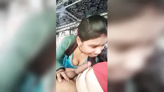 Local Desi Randi oral job to a truck driver MMS