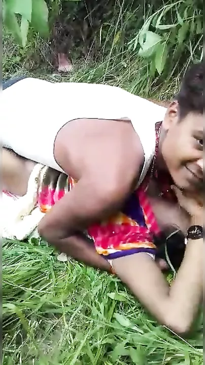 Local outdoor sex clip goes online
