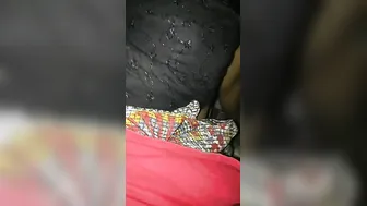 Shy Dehati Bhabhi vagina show MMS video