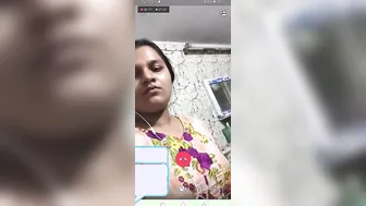 Telugu wife showing fur pie on a live episode call