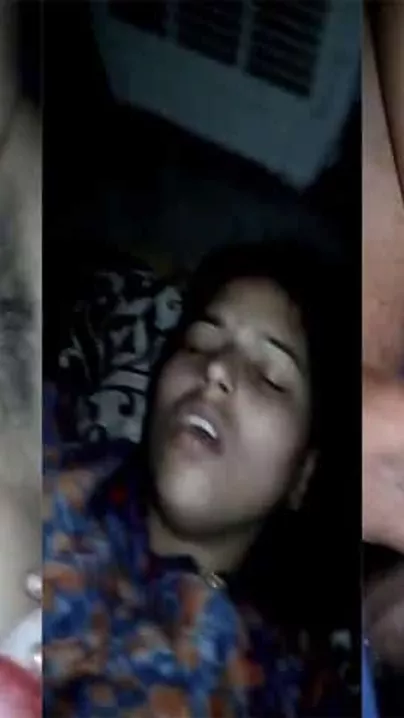 Bushy pussy wife sex with her neighbour chap