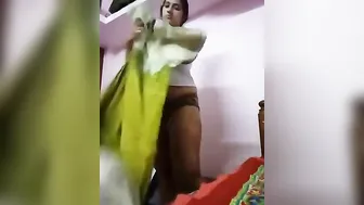 Tamil naked angel dress change MMS video