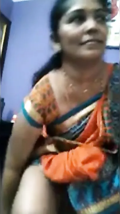 Desi Bhabhi pussy selfie non-professional episode