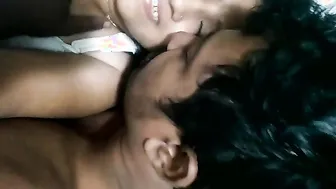 Large Desi Boob Engulfing MMS video