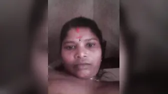 Hot Tamil stripped MMS worth watching one time