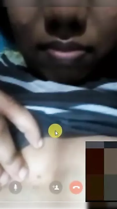 Excited hotty movie scene call live chat with her bf