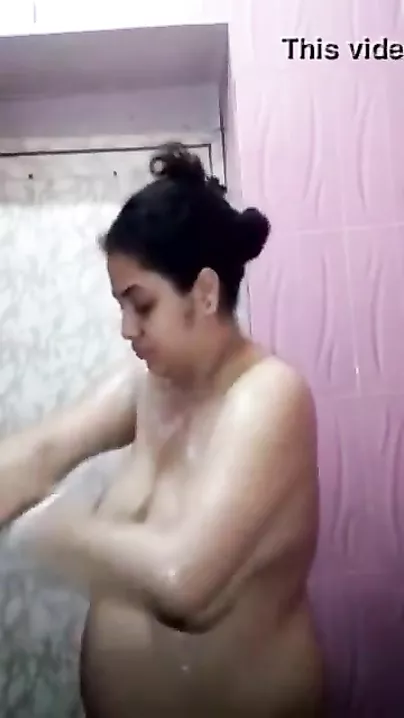 Bhojpuri wife bare MMS clip scandal clip