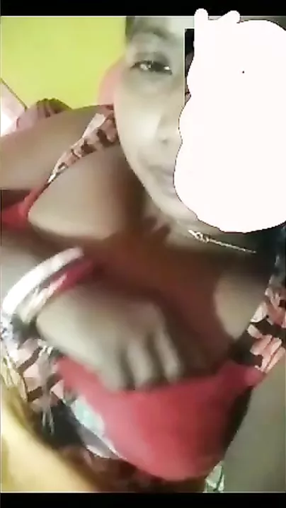 Cute Bhabhi movie scene call with a facebook ally of hers