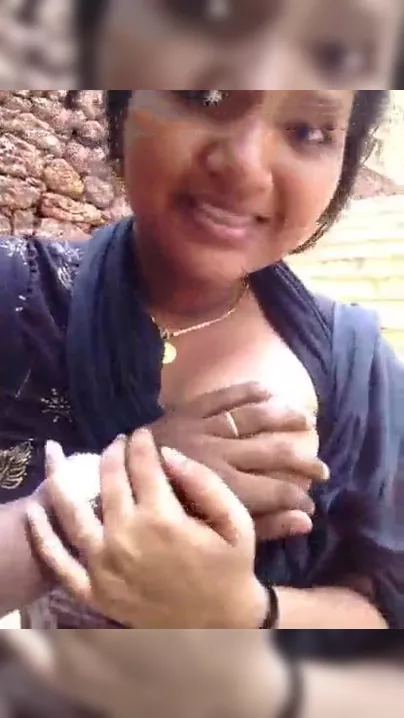 Mallu boob engulfing outdoors sex MMS