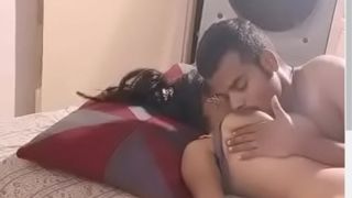 Desi couple home porn video goes live on net
