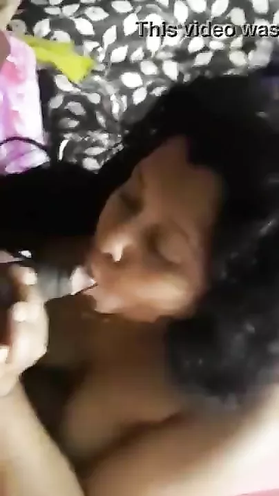 Homely wife engulfing dick of her secret lover MMS