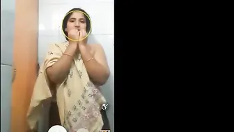 Bangladeshi wife stripped MMS video trickled