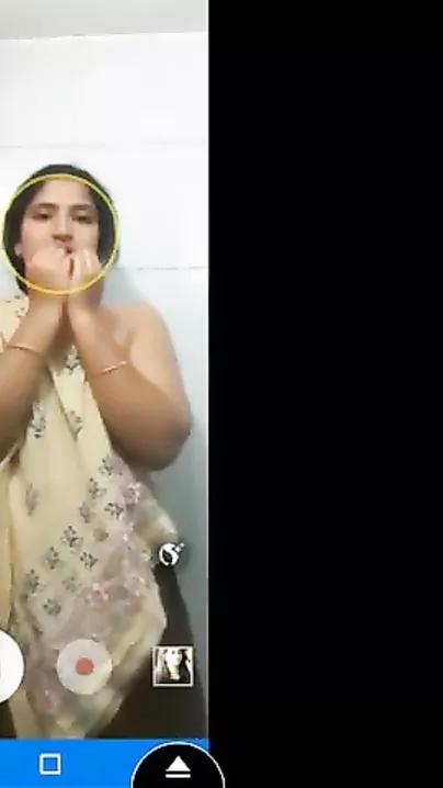 Bangladeshi wife stripped MMS video trickled