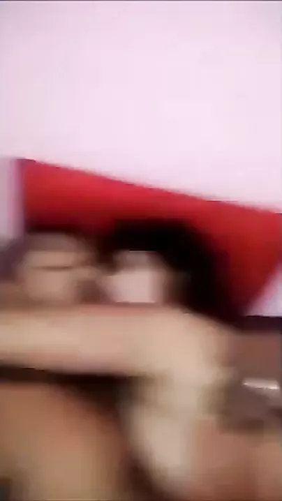 Excited pair sex clip for the first time in FSI