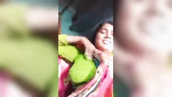 Lewd Dehati wife displaying her bare muff on live clip call