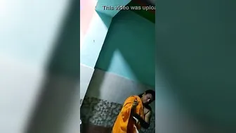 Bengali slut nude MMS episode trickled online