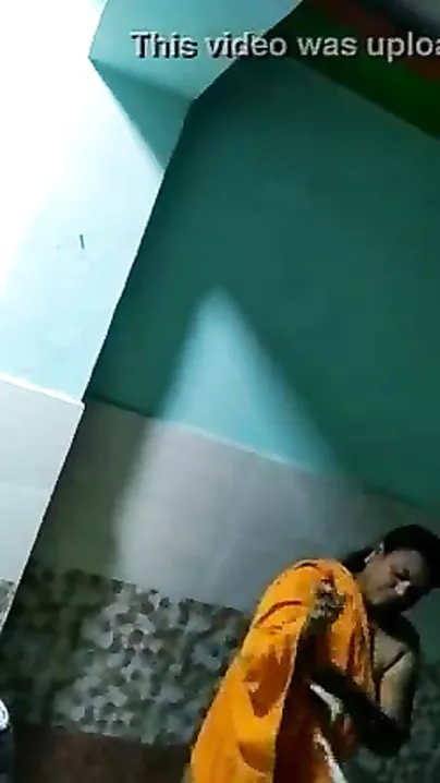 Bengali slut nude MMS episode trickled online