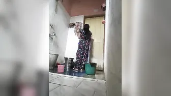 Desi Bhabhi exposed washroom on cam for her Devar