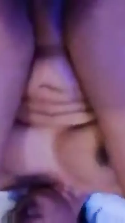 Sexy Kerala gal sex with her boyfriend clip scandal