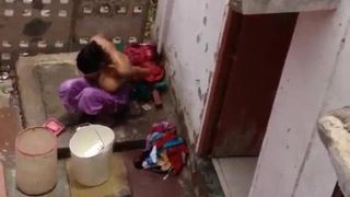 Big tits desi bhabhi shower video filmed by neighbor in open