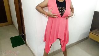 Insatiable Desi wife hopes to reach many orgasms during XXX fun